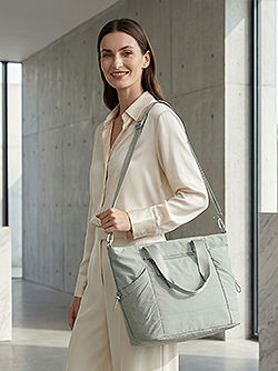 TOTE BAGS